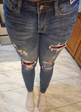 Load image into Gallery viewer, Judy Blue Mid Rise Buffalo Plaid Patch Skinny Jeans
