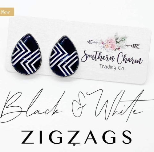 Black Zig-Zag Teardrop Studs