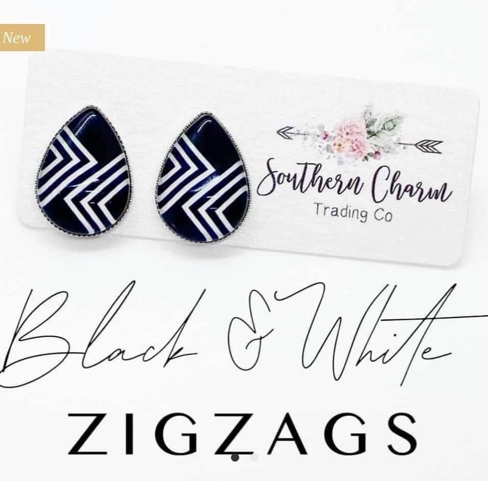 Black Zig-Zag Teardrop Studs