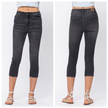 Load image into Gallery viewer, Judy Blue Black Charcoal High waist Capris