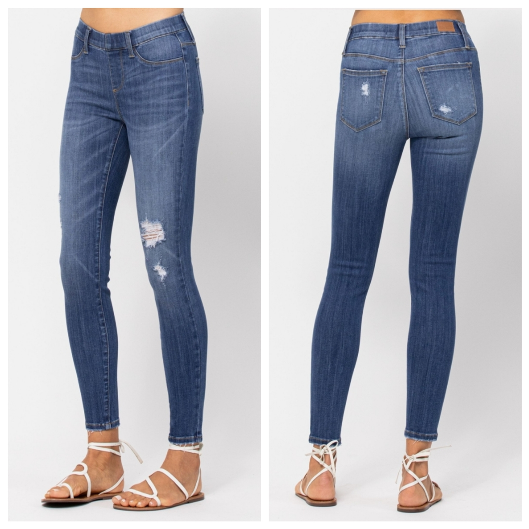 Judy Blue Medium Wash Destroy Pull- on Skinny Jeggings