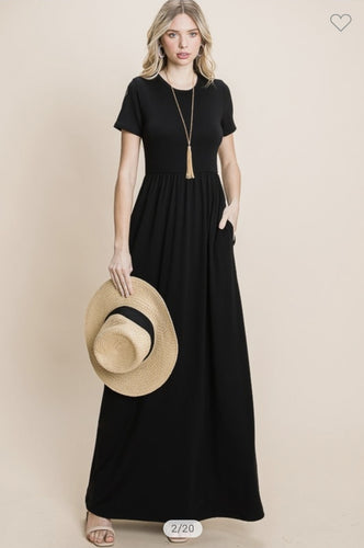 Summer Breeze Black Short Sleeve Maxi Dress with Side Pockets