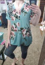 Load image into Gallery viewer, Mint Floral Leopard Vneck Tee